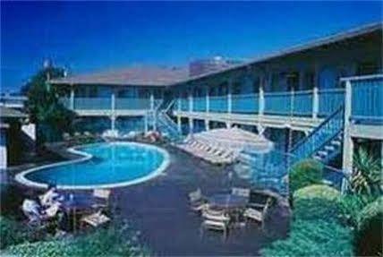 Red Lion Inn & Suites Redding Esterno foto